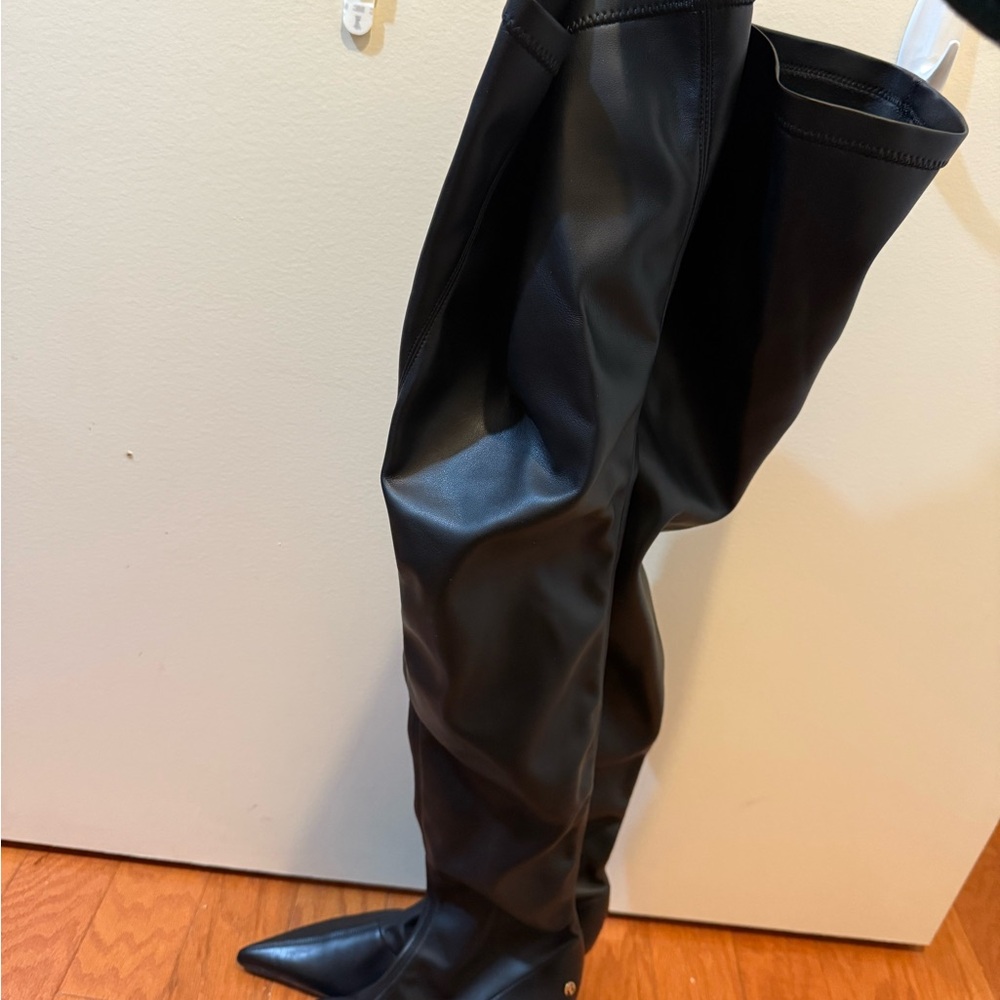 Black Over-the-Knee Women's Boots